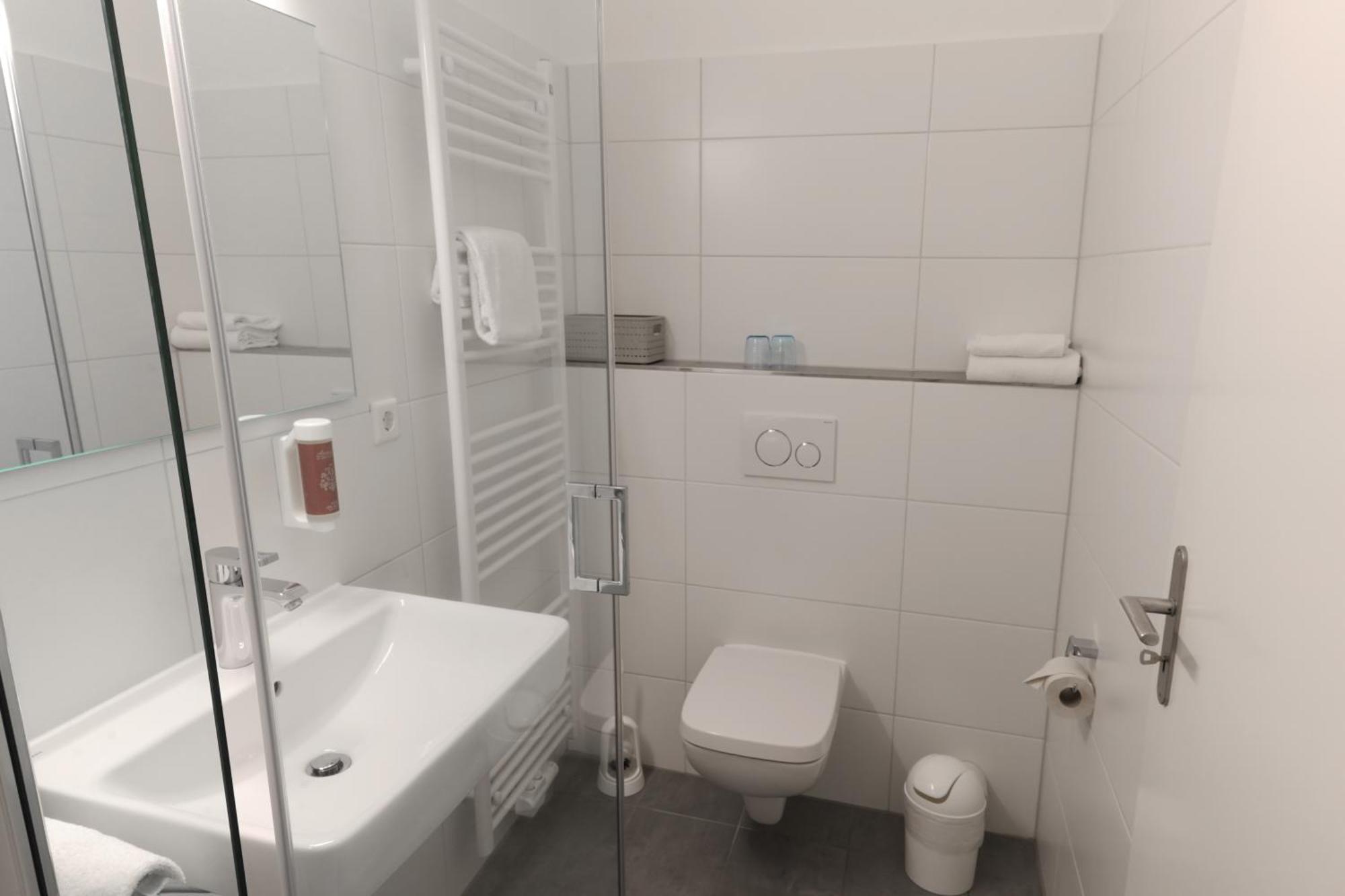 Hotel Kuehl Neumünster Zewnętrze zdjęcie